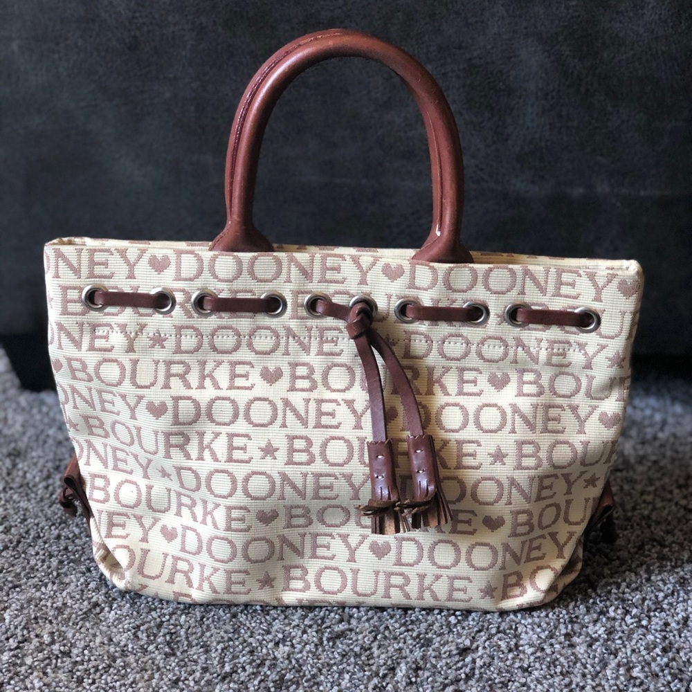 Dooney & Bourke Handbag